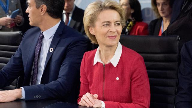 El presidente del Gobierno, Pedro Sánchez, y la presidenta de la Comisión, Ursula von der Leyen