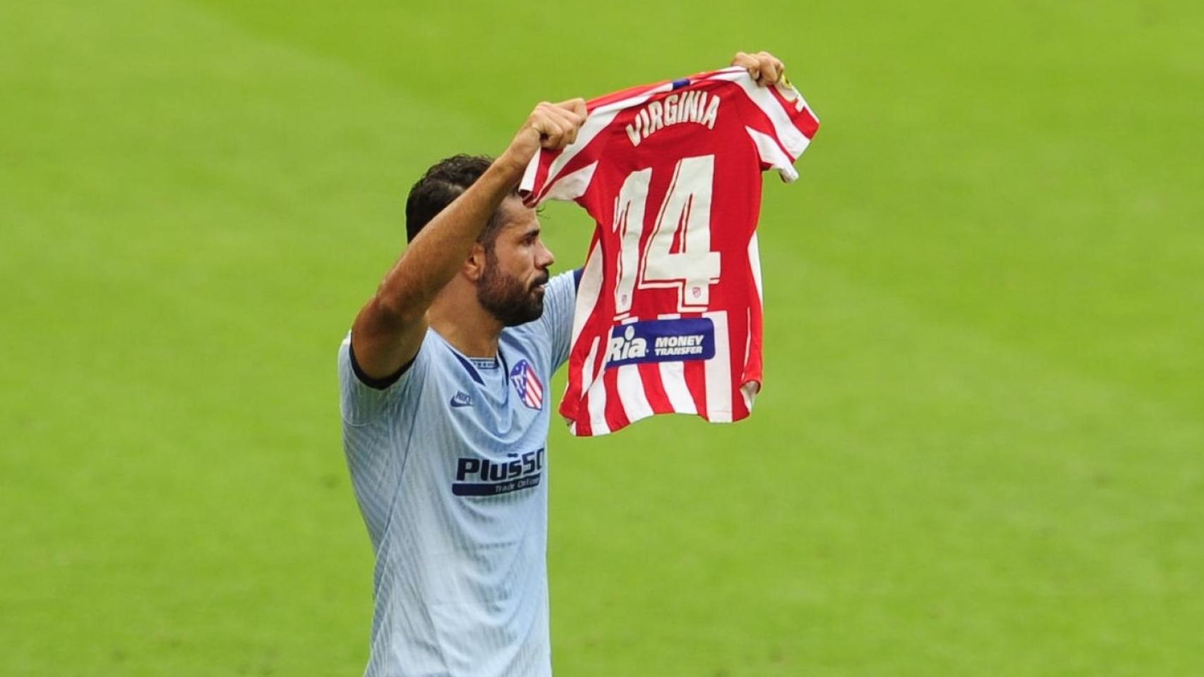 Diego Costa celebrando su gol acordándose de Virginia Torrecilla