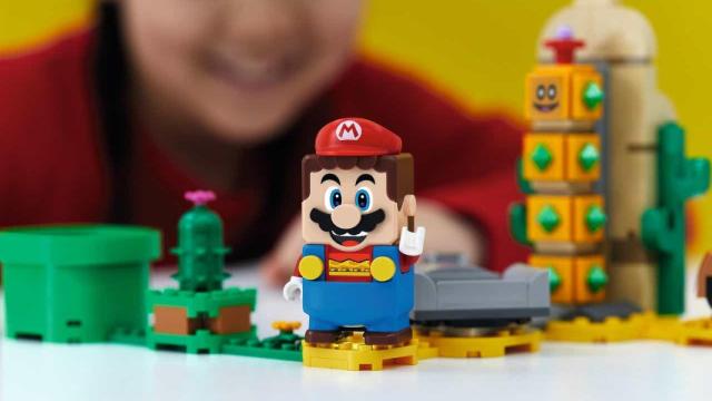 Set inicial de Super Mario Lego.