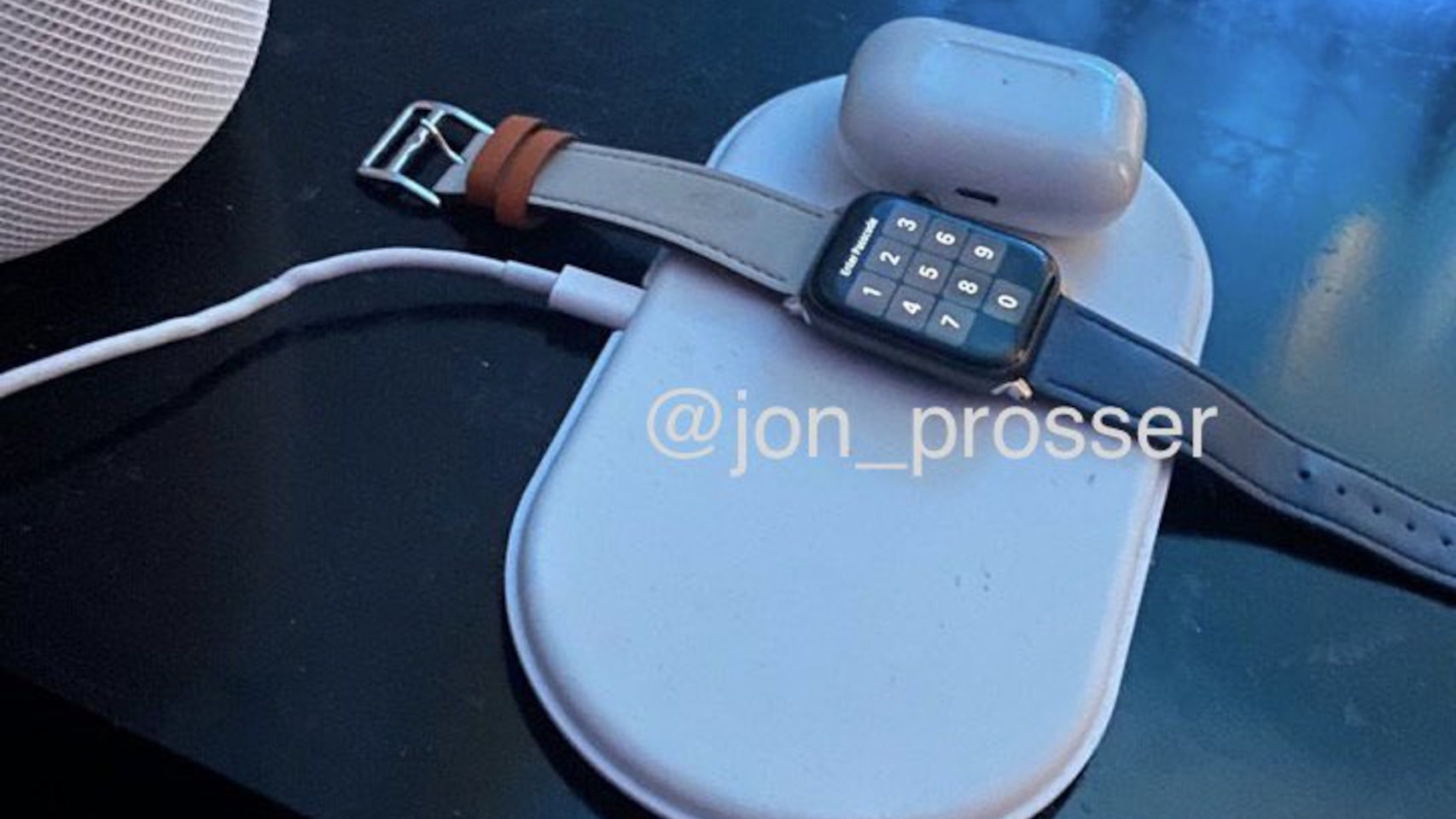 El prototipo filtrado de base de carga inalámbrica de Apple