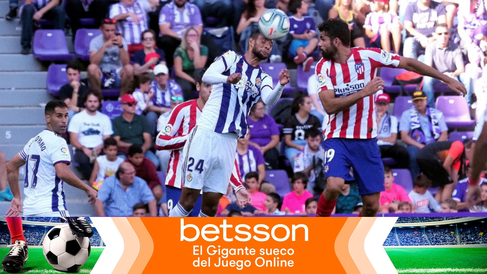 Rubén Alcaraz y Diego Costa, durante el Real Valladolid - Atlético de Madrid