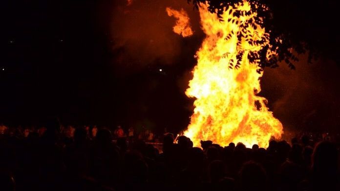 noche san juan hoguera valladolid 12