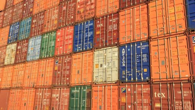 Las exportaciones se reducen.