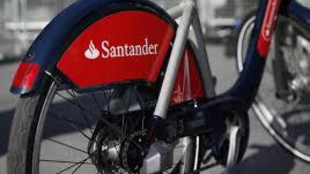Santander afina su estrategia para frenar cuatro años de caída de beneficio en Reino Unido