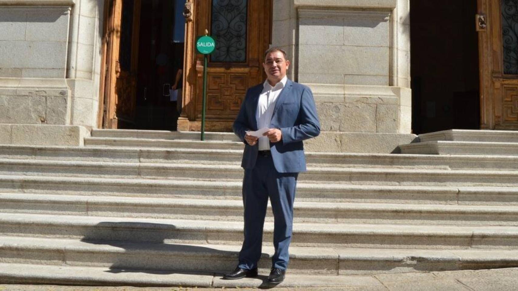 Manuel Fernández, presidente del Grupo Popular de la Diputación de Toledo y alcalde de Gálvez