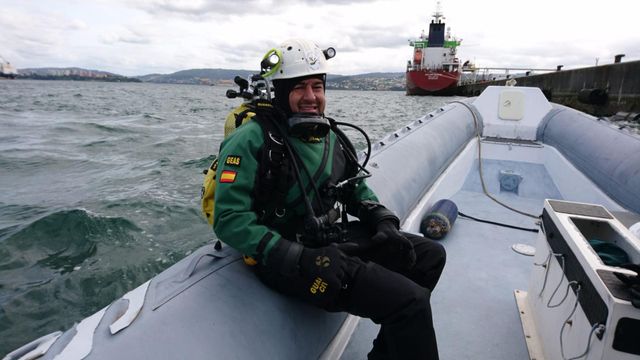 Tino, Guardia Civil que salvó a un niño en Caión.