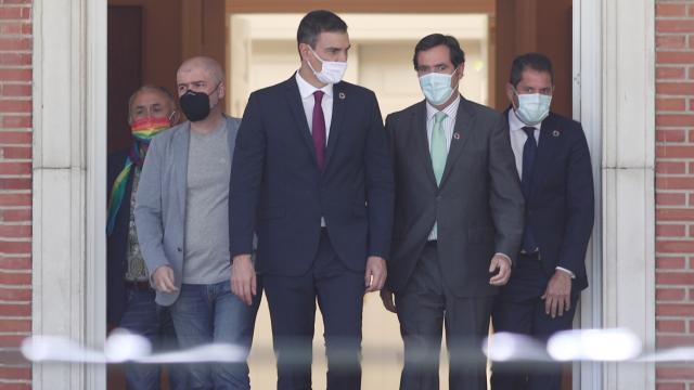Pedro Sánchez y los líderes del Diálogo Social, en una imagen de archivo.
