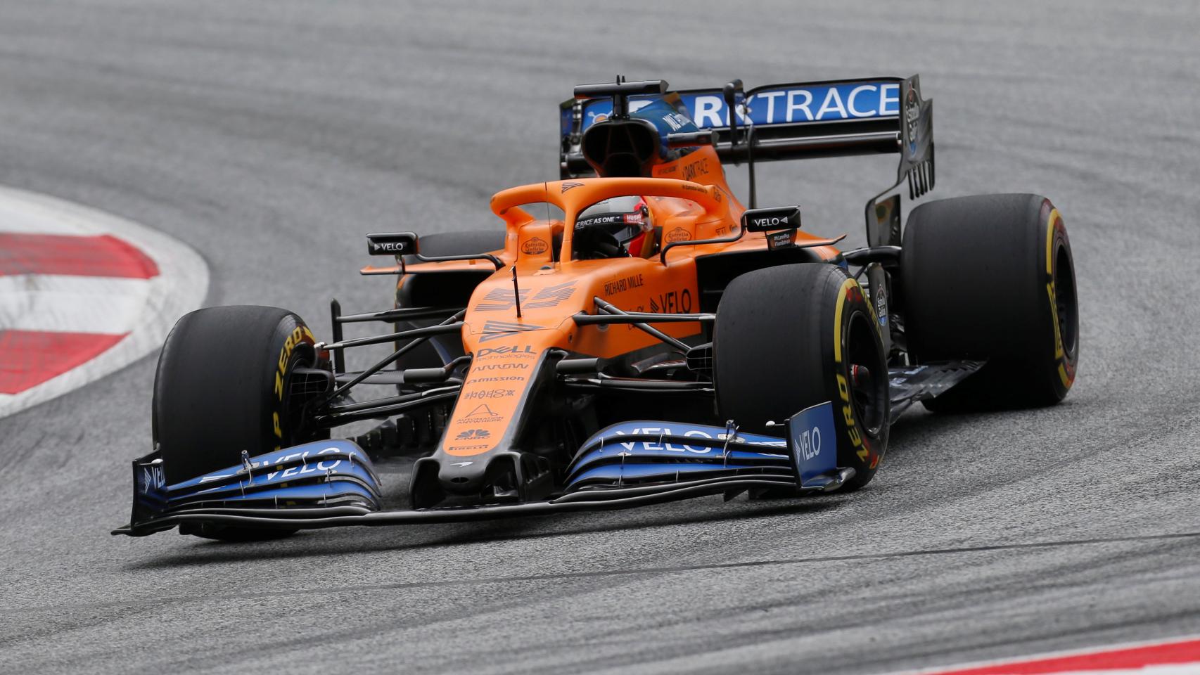Carlos Sainz Jr., en el Red Bull Ring de Austria con su McLaren