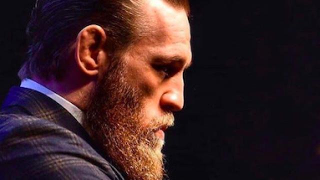 McGregor en un acto