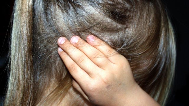 niña abuso menores