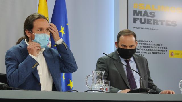 Pablo Iglesias, vicepresidente segundo del Gobierno, junto a José Luis Ábalos, ministro de Transportes.