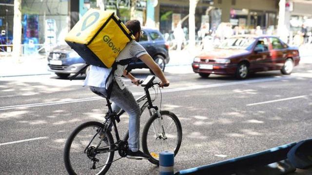 Glovo-Deliveroo-Observatorio_Digital-Empresas_391972523_120772041_1706x960