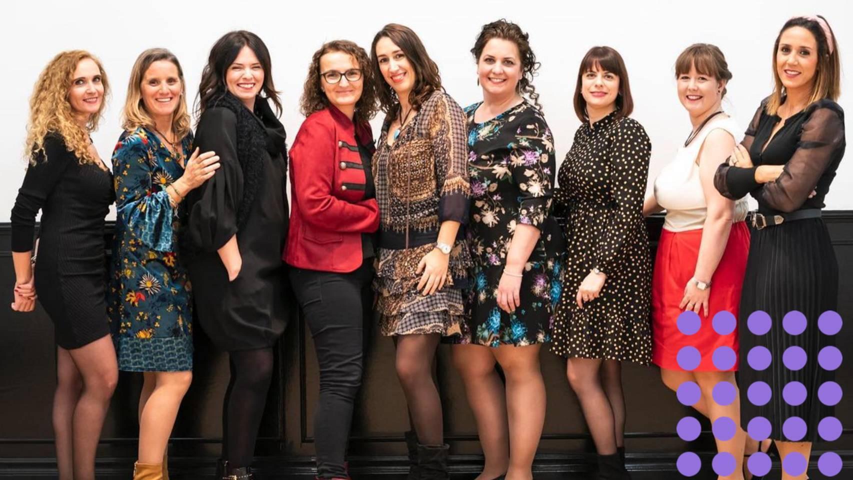Miembros de la Comisión de Mujeres con Coagulopatías de FEDHEMO. Laura Quintas, en el centro con la chaqueta roja.