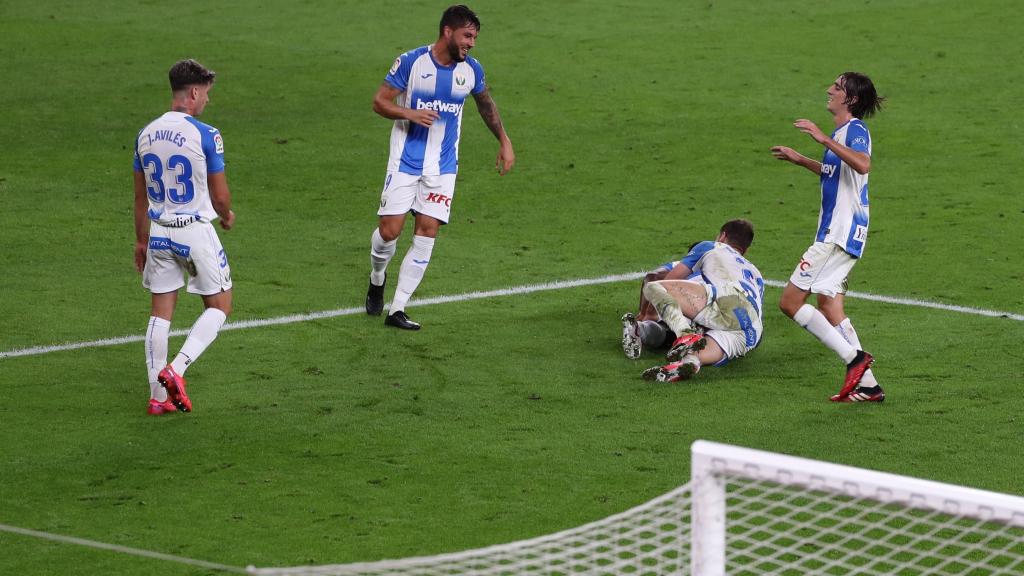 Los jugadores del Leganés celebran la victoria ante el Athletic