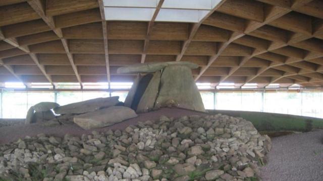 Dolmen de Dombate, en Cabana de Bergantiños