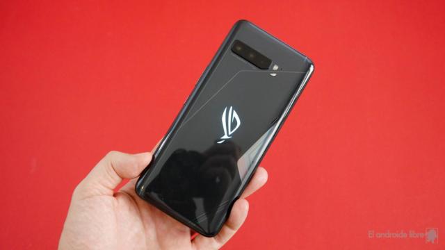 Análisis ASUS ROG Phone 3: un mes con la BESTIA entre las bestias