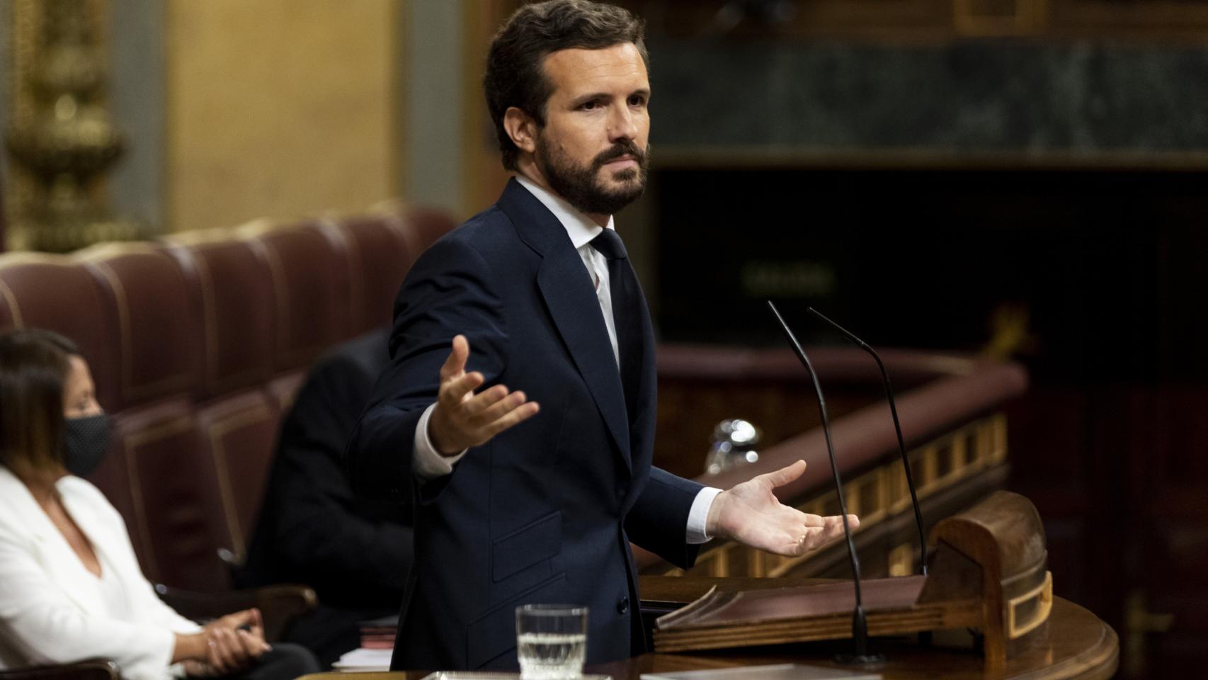 El presidente del PP, Pablo Casado, interviene este miércoles en la última sesión del Congreso.