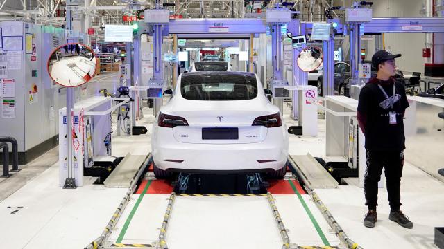 Imagen de la fabricación del Tesla Model 3.