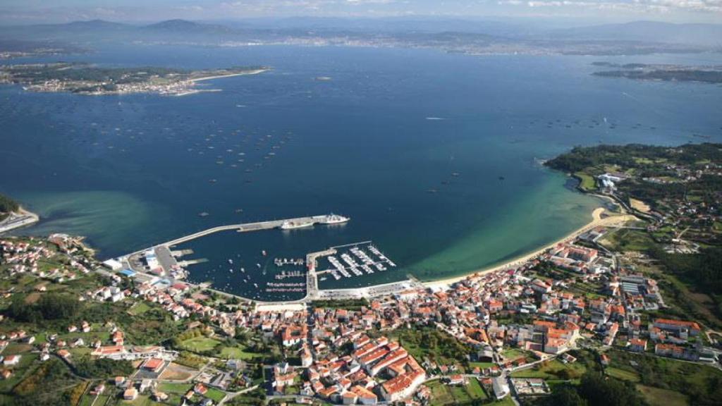 Vista de las bateas en A Pobra