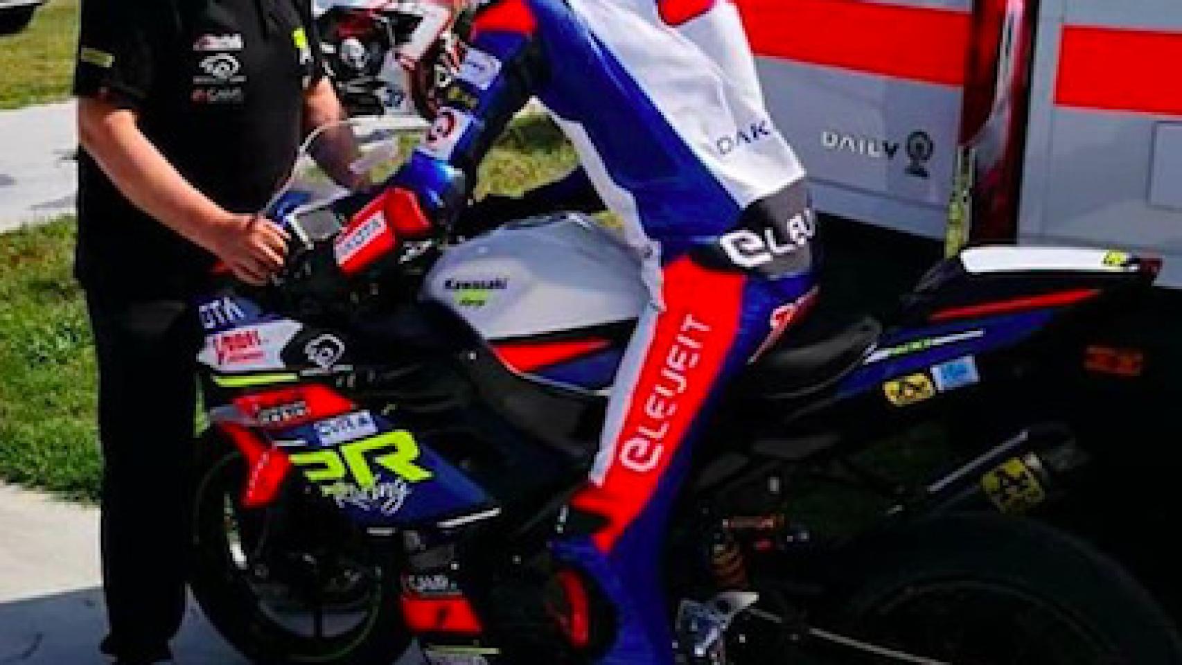 El equipo 2R Racing Team de Supersport 300