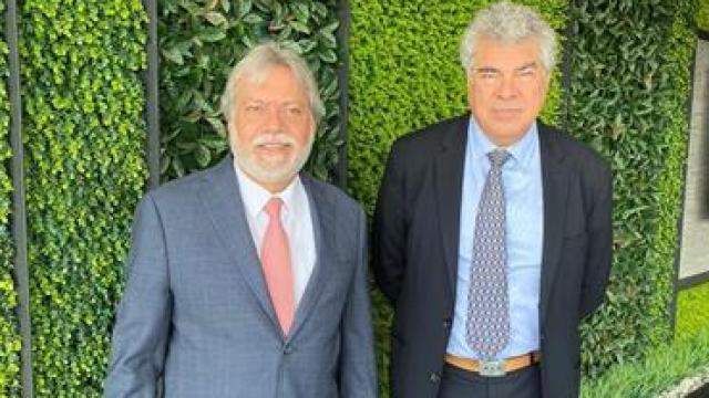 Los hermanos Amodio.