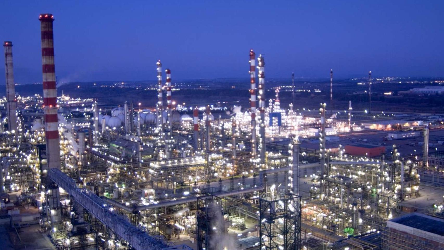 La planta petroquímica de Repsol en Puertollano (Cuenca), industria puntera en España