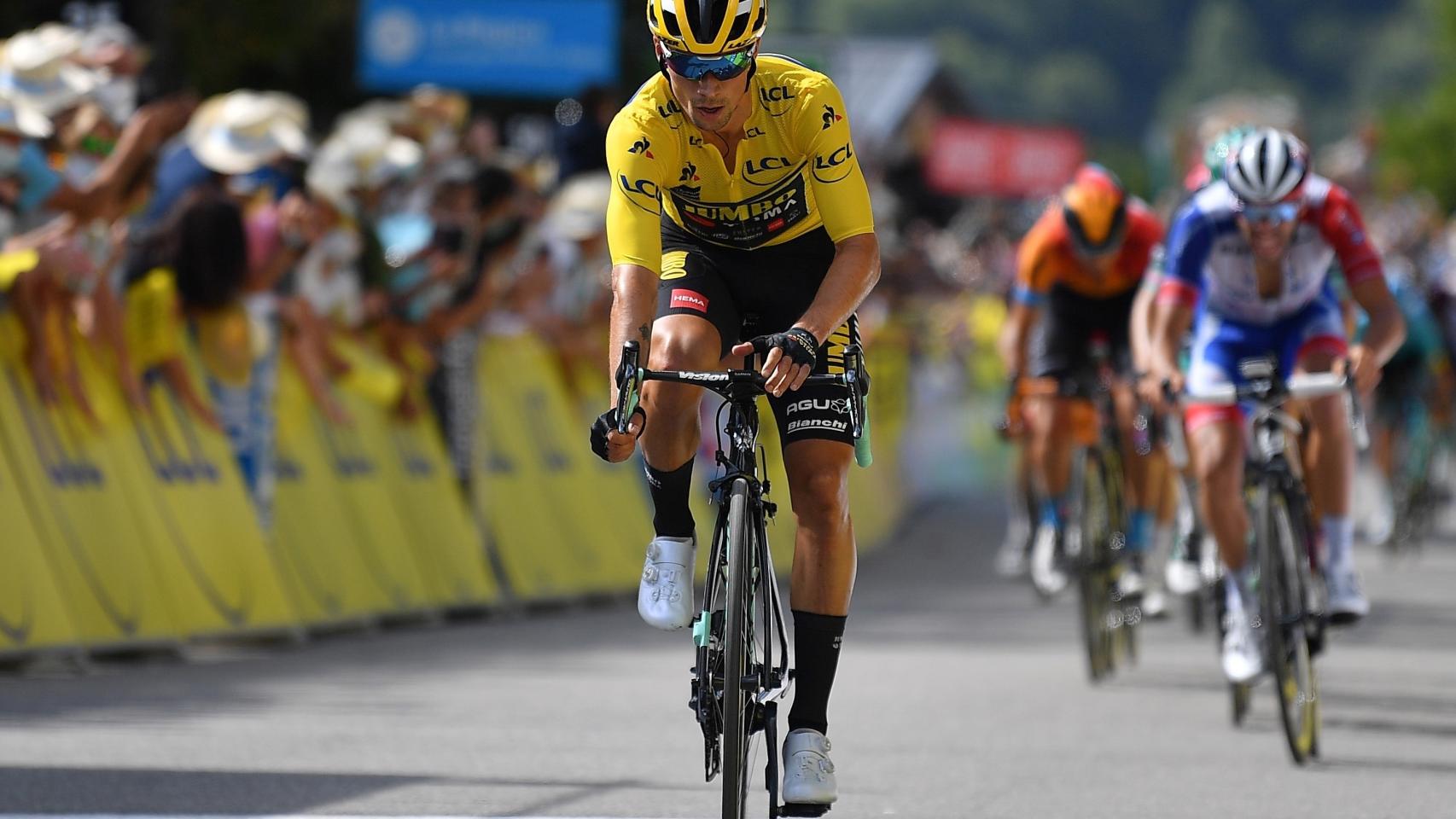 Roglic entra segundo en meta en la tercera etapa del Dauphiné