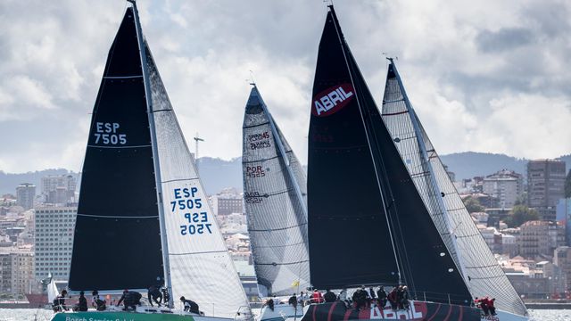 Aceites Abril gana la regata Mar de Maeloc Rías Baixas