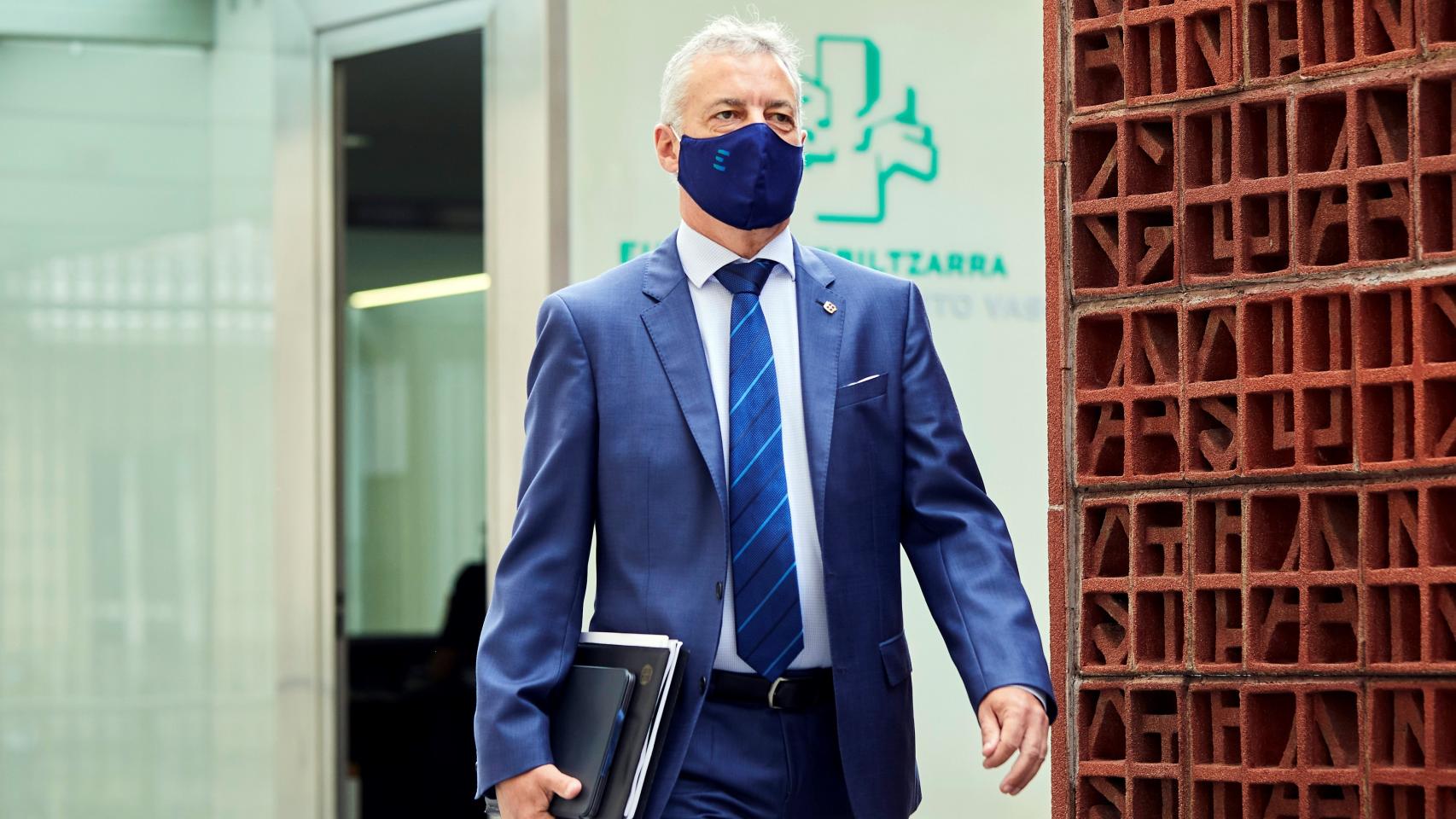 El lehendakari en funciones, Iñigo Urkullu, se dirige al Parlamento Vasco.