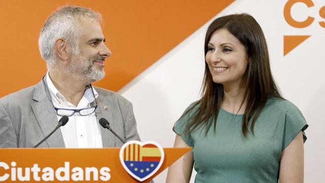 Carlos Carrizosa y Lorena Roldán en una imagen de archivo.