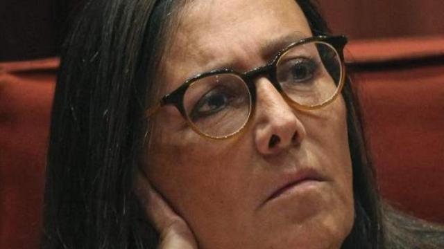 Mercè Gironés, en una comparecencia en el Parlamento catalán./