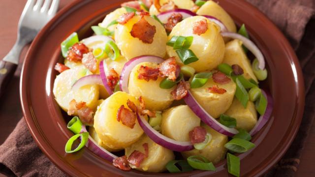 Ensalada campera: receta fácil imprescindible para el verano