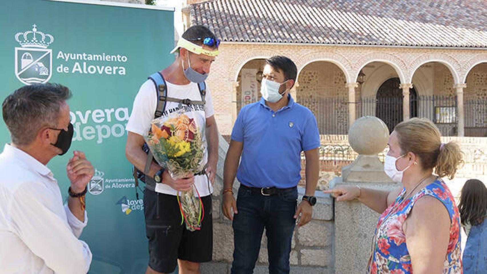 FOTO: Raúl Gil, tras su llegada.