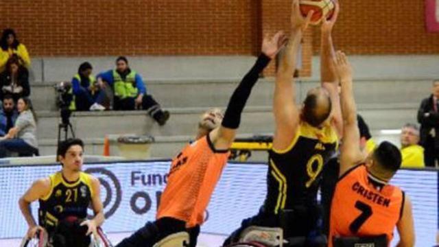 FOTO: Zarzuela, durante un encuentro (BSR Amiab)