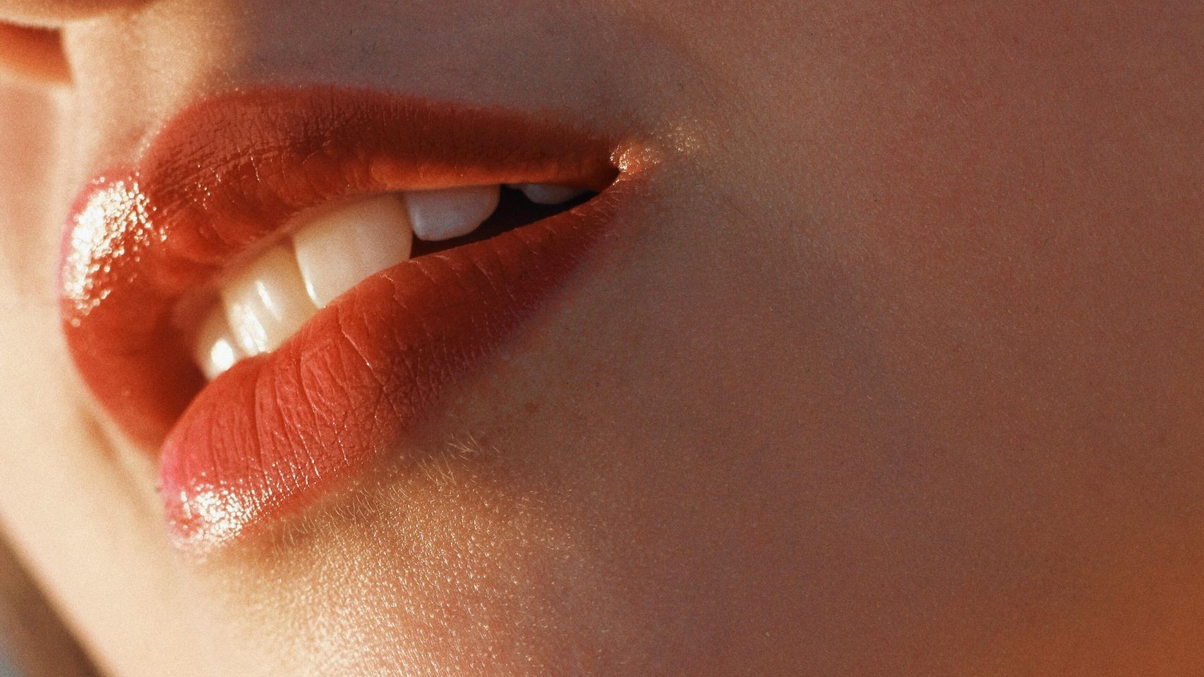 Presume de labios jugosos e hidratados con este sencillo paso.