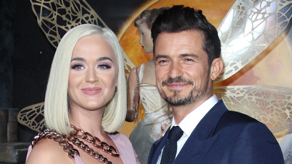 Katy Perry y Orlando Bloom, durante la premiere de una película.