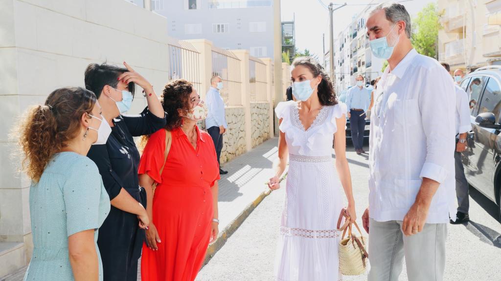No olvidó su bolso predilecto en verano en sus últimas vacaciones en Palma.
