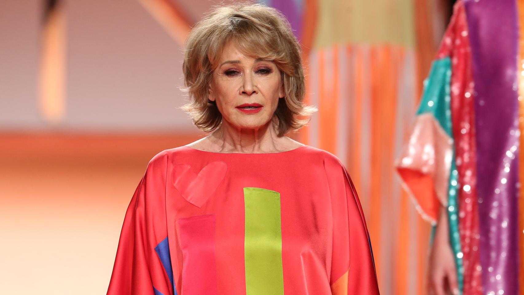 Imágenes del día: el duro motivo por el que Mila Ximénez ha visitado Telecinco