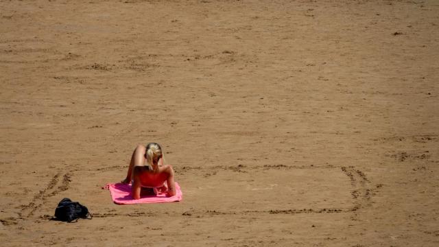 Una playa de Asturias en agosto.