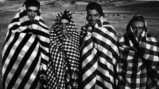 Fotografía de Ramón Masats para el libro 'Viejas historias de Castilla la Vieja' , 1962. © Ramón Masats, VEGAP, 2020