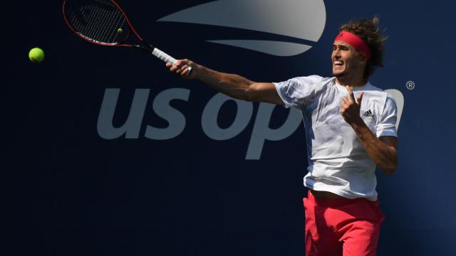 Zverev, durante el partido ante Davidovich.
