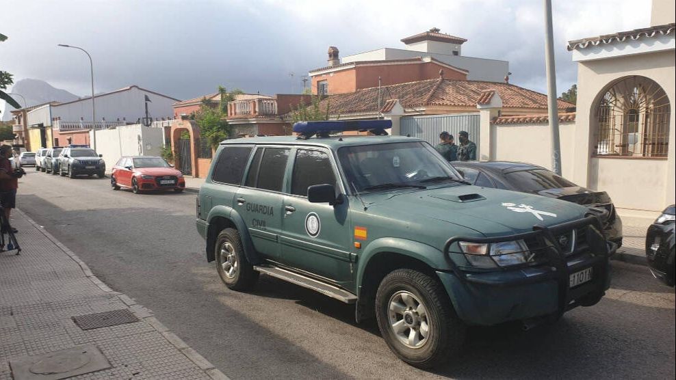Agentes de la Guardia Civil en uno de los registros. Foto: Europa Press