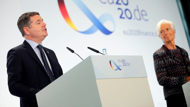 El presidente del Eurogrupo, Paschal Donohoe, y la presidenta del BCE, Christine Lagarde, este viernes en Berlín