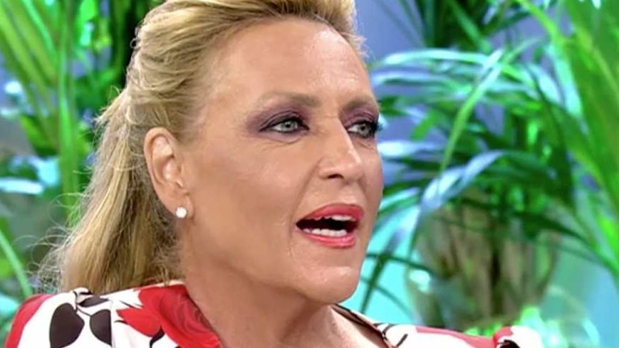 Lydia Lozano durante su colaboración en 'Sábado Deluxe'.