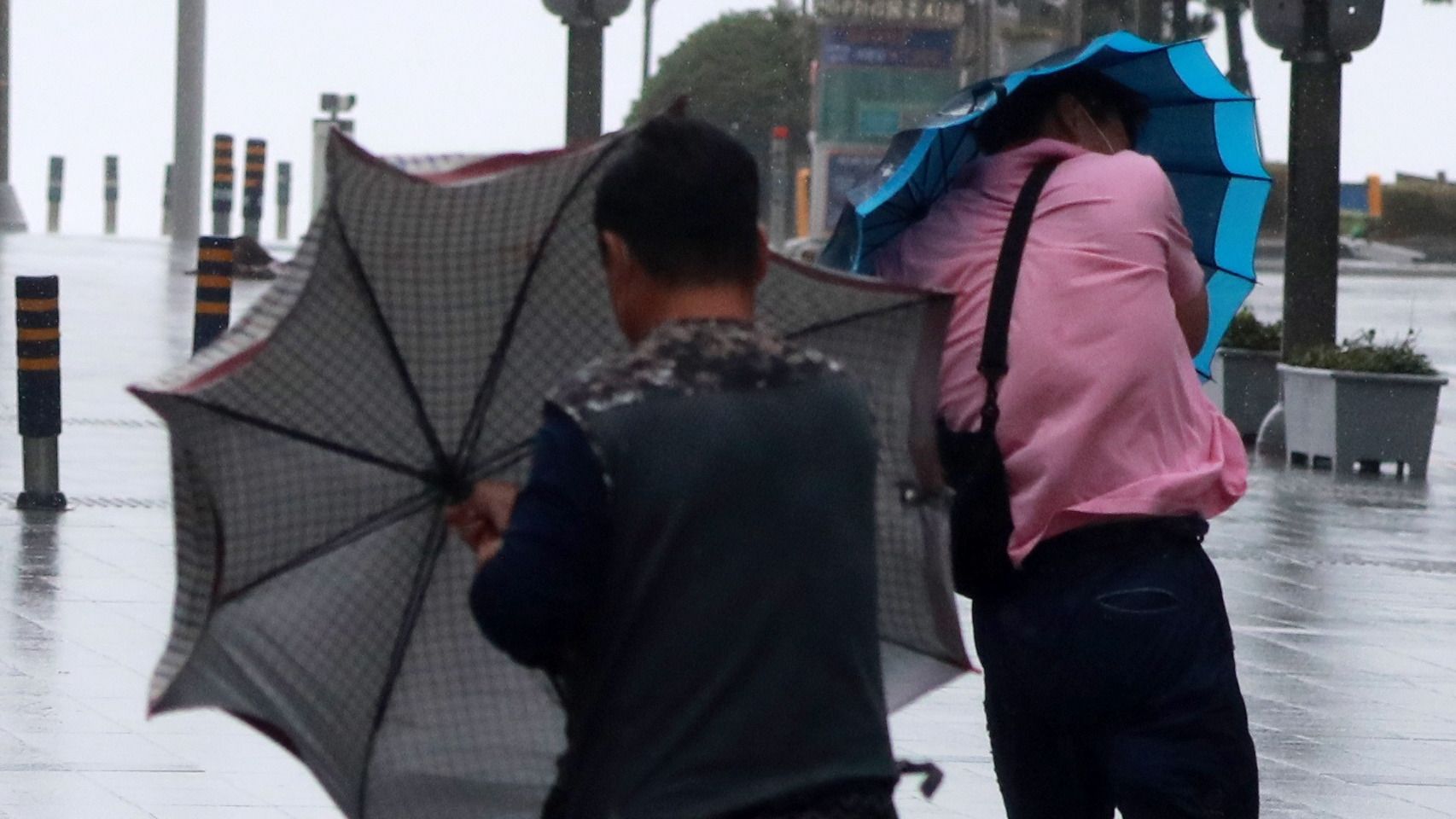 Viento y lluvia. Efe.