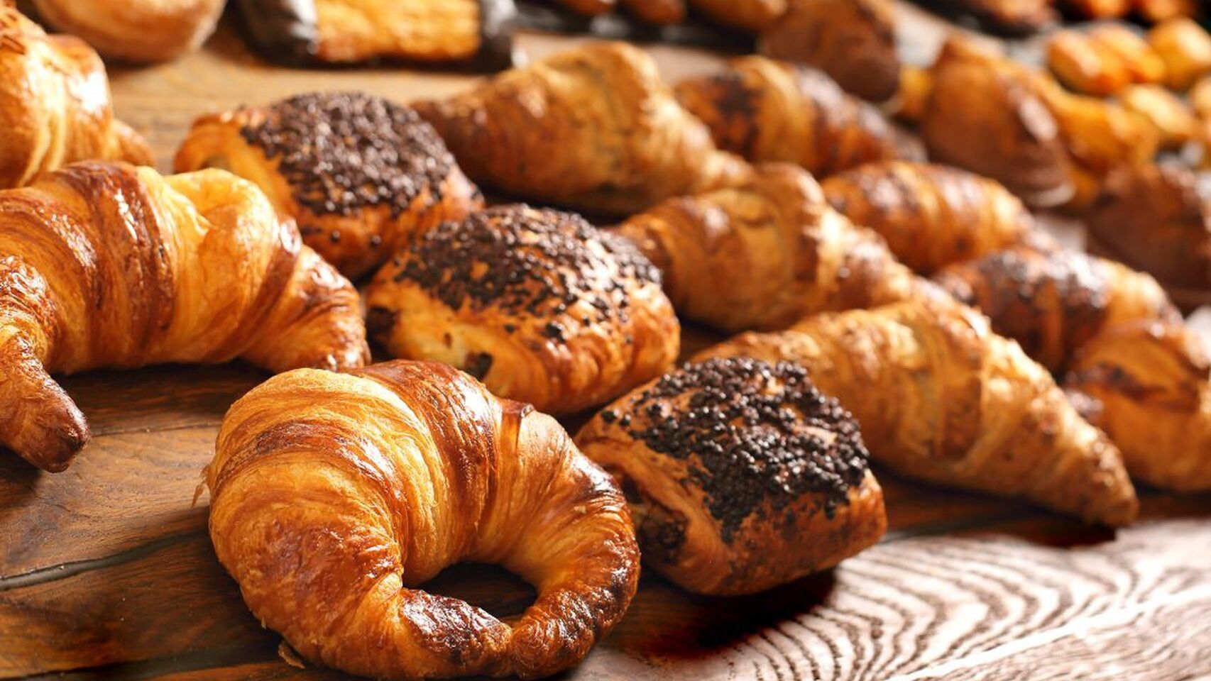 Un surtido de bollería industrial.