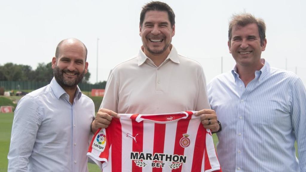 Pere Guardiola (izquierda) junto a Marcelo Claure y el CEO del City Football Group, Ferran Soriano
