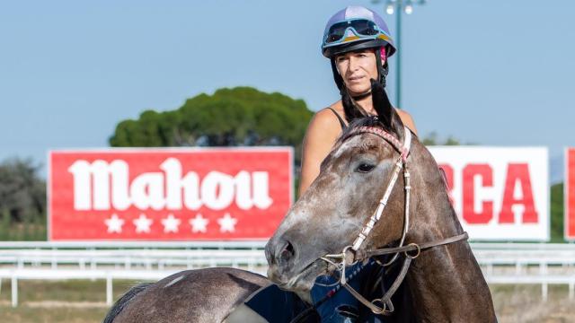 Nieves García es la primera mujer en ganar el Gran Premio Duque de Alburquerque.