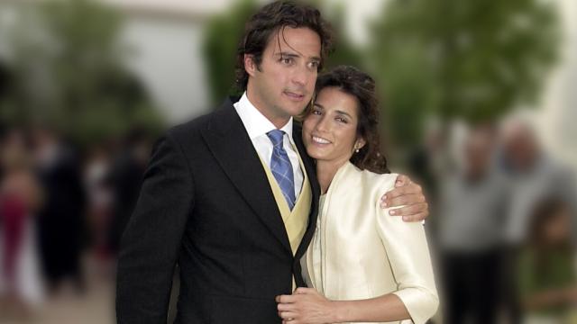 Macarena Rey y Javier Goyeneche el día de su boda en Ibiza.