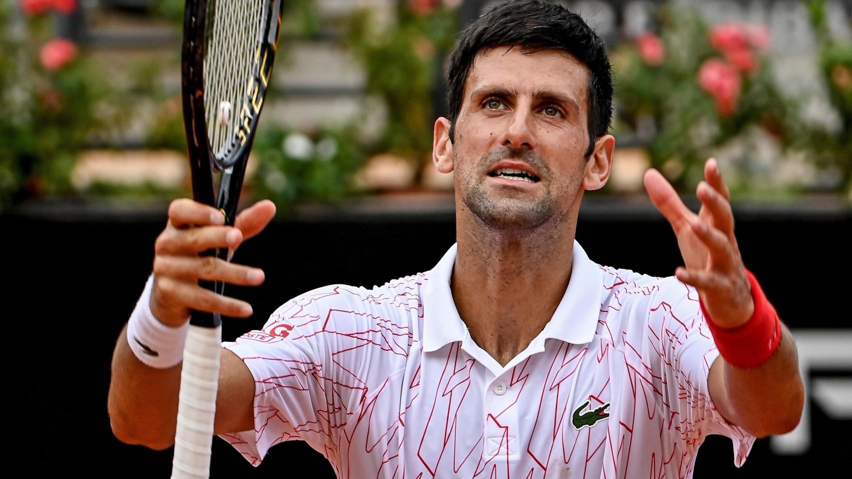 Djokovic se desespera tras una mala acción
